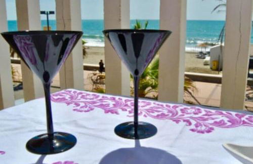 Sea frontline stylish beach House - Foto 8