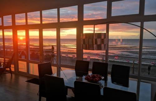 Jarrahdale Beach House - Stunning Luxurious Pad by the Beach - Pass the Keys - Foto 31