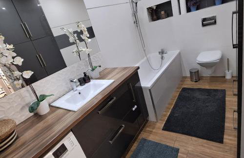 Apartament Sikorskiego, klimatyzacja, parking monitoring - Foto 9