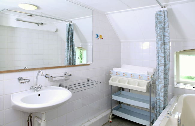 Quaint Farmhouse near River in Oosterwijk - Foto 20