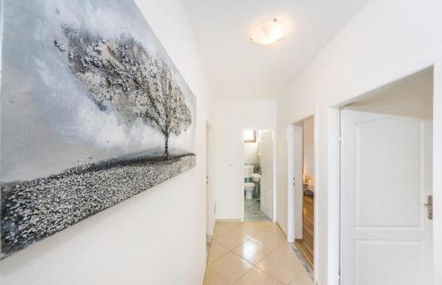 Two-Bedroom Holiday Home In Biograd - Foto 33