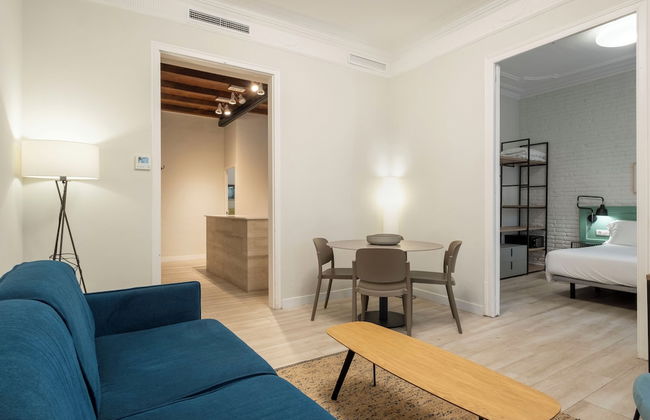 Aspasios Gracia Apartments - Photo 38