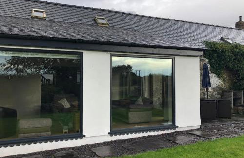 Llofft Yr Yd - Photo 16