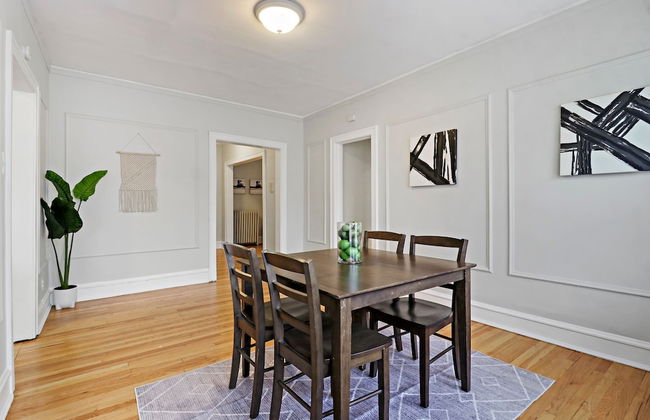 Simple and Roomy 1BR Apt in Evanston - Foto 5