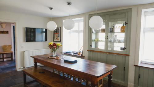 The Crow's Nest - Photo 5