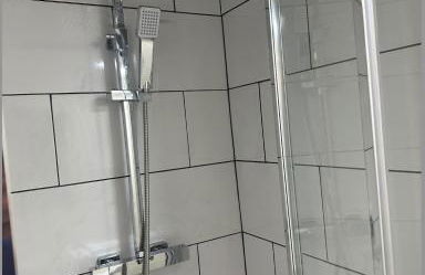 Newly Built Private Ensuite Room - Foto 24