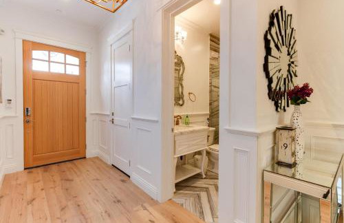 Beautiful 2 Story Right by the Water, Ocean View - Foto 10