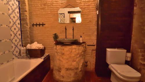 Casa Tenorio Barrio de Santa Cruz - Photo 4, Shower