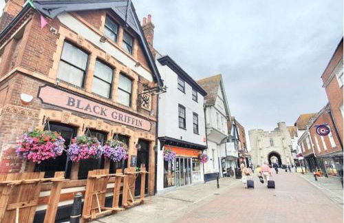 Homely Haven in Canterbury Central Area with Parking - Foto 24