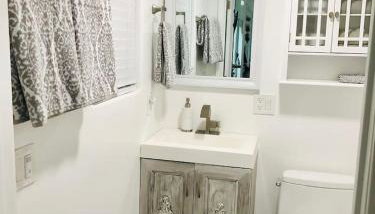 Boutique Tiny in Templeton Modern Wine Country - Foto 4