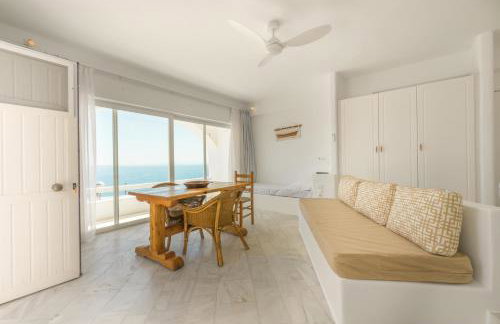 Eagles' Nest Mykonos Suites & Apartments with Heated Pool & Jacuzzis - Foto 38