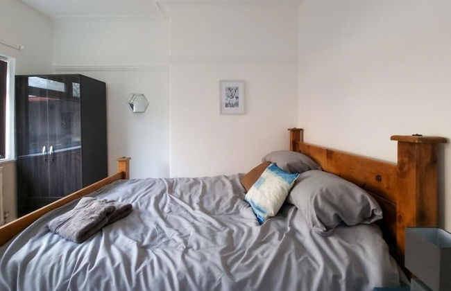 Stylish King Bed Suite Free Parking Large Patio - Foto 14