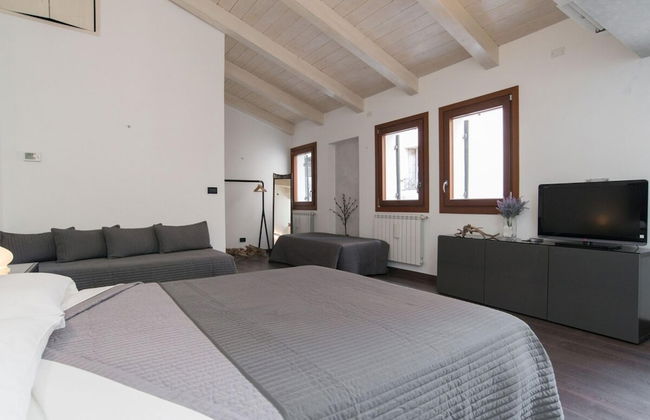 Luxury S A San Marco Palace 3mins From San Marco - Photo 24