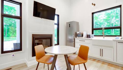 Modern Bellaire Cabin Less Than 5 Mi to Lake and Slopes! - Foto 3