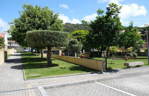 high standard rental in a quality residence with pool, tennis and view of the ocean in antas esposende 12 people - Foto 6