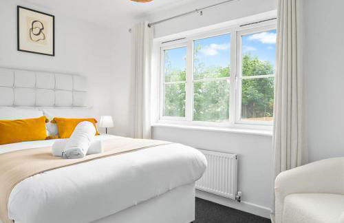 Modern Two Bed House - Garden - Parking - Smart TV - 2GMS - Foto 2