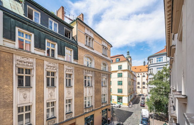 Golden Angel Suites by Adrez Living - Photo 66