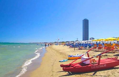 SUMMER - Casa a due passi dal mare con Free Parking e Wi-Fi - Foto 24