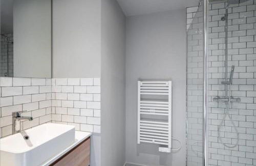 Les Muriers - Stunning wooden modern house - Photo 22