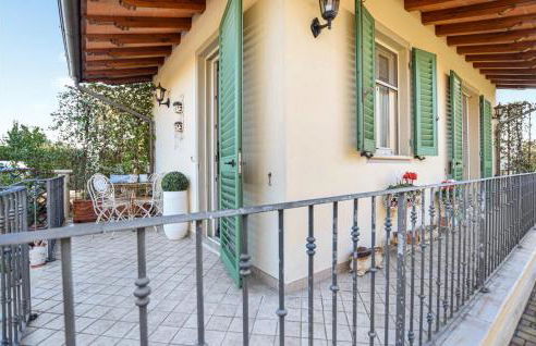 Cozy Apartment In Capezzano Pianore - Foto 10