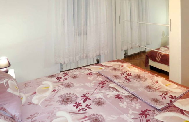 Sea-view Apartments With Pool, Terrace, and Outdoor Lounge in Scenic Čiovo Island - Foto 5