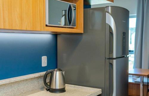 Atrium Studios by Xtay - Studio moderno em Pedra Branca - Caminhe até o Centro Empresarial e Unisul - Foto 53