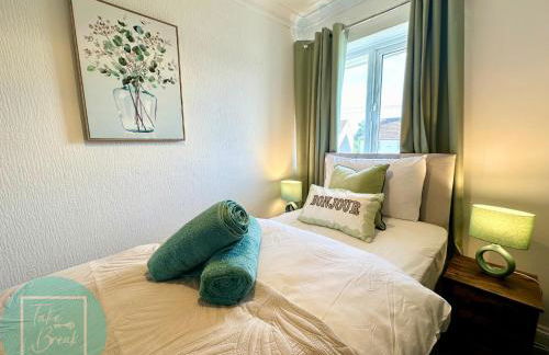 Stylish 3-Bedroom St Helens Home with Parking & Wi-Fi - Foto 40