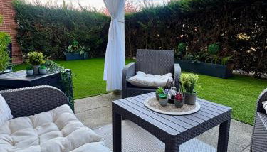 RedLounge - Appartement avec Piscine et Jardin - Foto 2, Garden