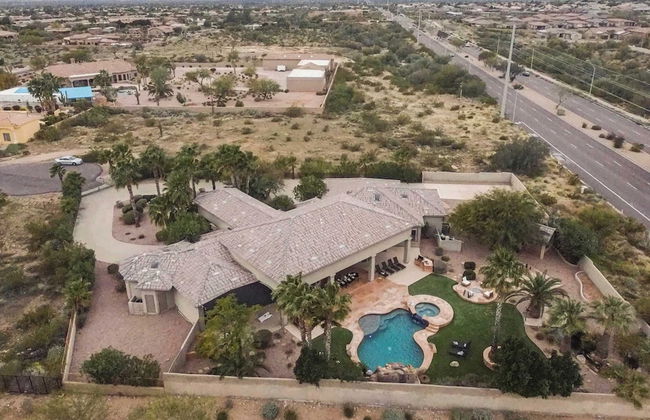 Arcadia by Avantstay Breathtaking Oasis in Scottsdale w/ Pool, Hot Tub & Game Room - Foto 38