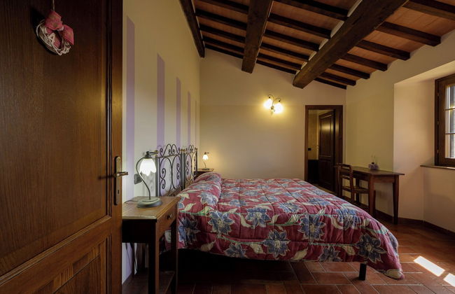 agriturismo Castel d'Alfiolo-Barcomonte - Photo 11