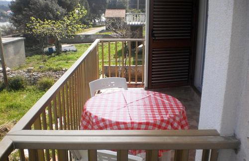 Apartments by the sea Ugljan - 8257 - Foto 27