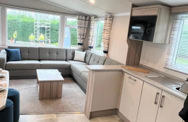 KMC-Country Breaks Bideford Bay At Glade - Foto 2