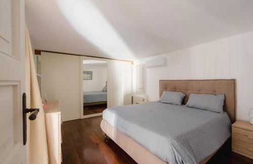 Charming Sea View Loft by Mare&Dimore - Foto 34