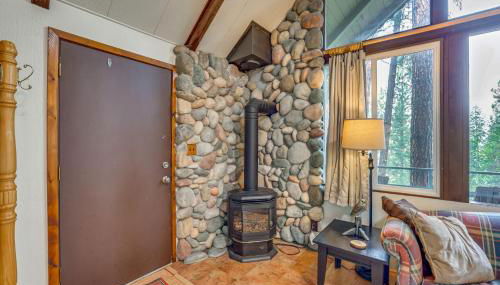 Hillside Hideaway Warm and Cozy Terrace Lakes Cabin - Foto 5