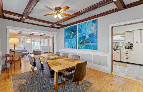 1 Block to Beach - 8BR 5BA Modern Historic Home - Foto 28