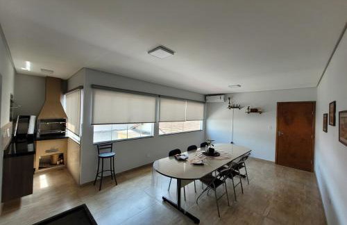 Edícula com estacionamento privativo, a uma quadra do Shopping Oriente - Casa da Sensei - Foto 6