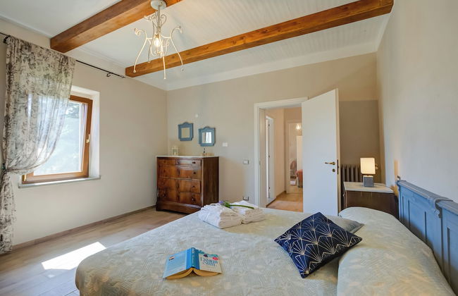 Relaxing Margherita Home Private Garden - Photo 12