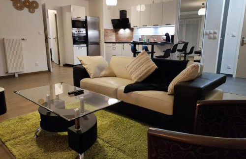 L'AuthentiCité, jardin et parking au centre-ville - Foto 1