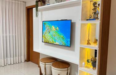Magnífico APARTAMENTO de Charme - 3 quartos AR CONDICIONADOS SPLIT - Beira Mar, 2 banheiros, 2 Vagas Garagem, 4 Varandas, 2 Elevadores, Redes para Descanso, Wi-Fi, Air Fryer, Disney Plus, HBO Max, Cadeiras de Praia e Caixa Térmica - Photo 40