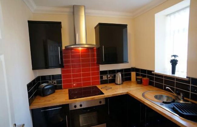 South Beach Apartments - Photo 10