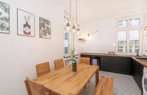 Center Elegance Light Apartment - Photo 18