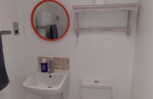 Corvus - Beautiful cottage half a mile from Mousehole - Photo 46