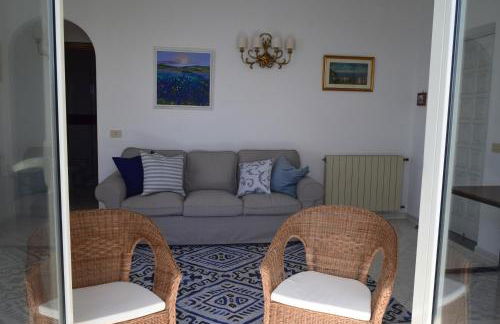 IL GIARDINO SELVATICO DI SUCCELLARIO - APARTMENTS - Foto 8