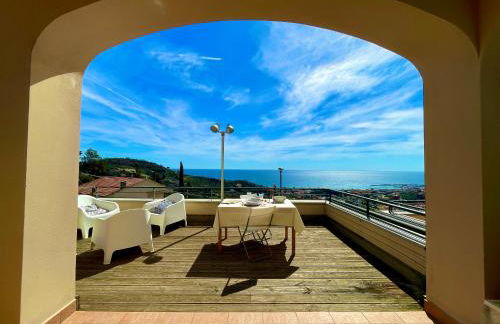 La finestra sul mare con Wi-Fi, A/C & Free Parking - Foto 8