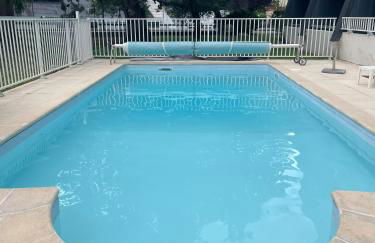 T2 classé 3 étoiles coeur de village et Piscine ext - Foto 17