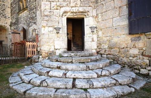 Castle near Agen with Shared Pool - Foto 12