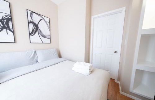 Sunlit 2BR Central Park North elevator & laundry - Foto 10