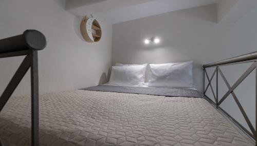 Sunny Studios 1 - Photo 4