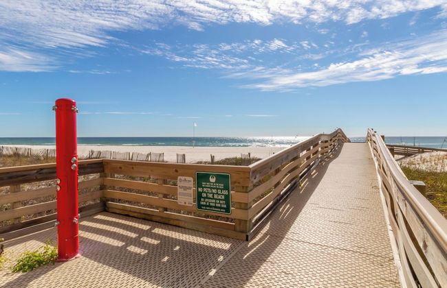 Phoenix II Beachfront Condos - Foto 42