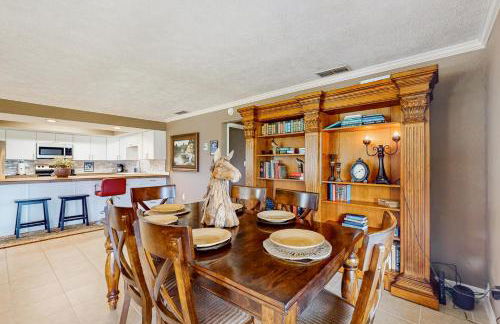 7 Mi to Paynes Prairie Preserve! Rural Retreat - Foto 7